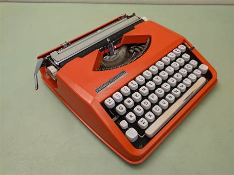 Hermes rocket typewriter manual